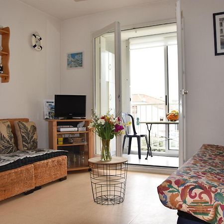 Appartement 1 Chambre, Avec Loggia Et Vue Sur Le Port Olona La Chaume Exterior foto